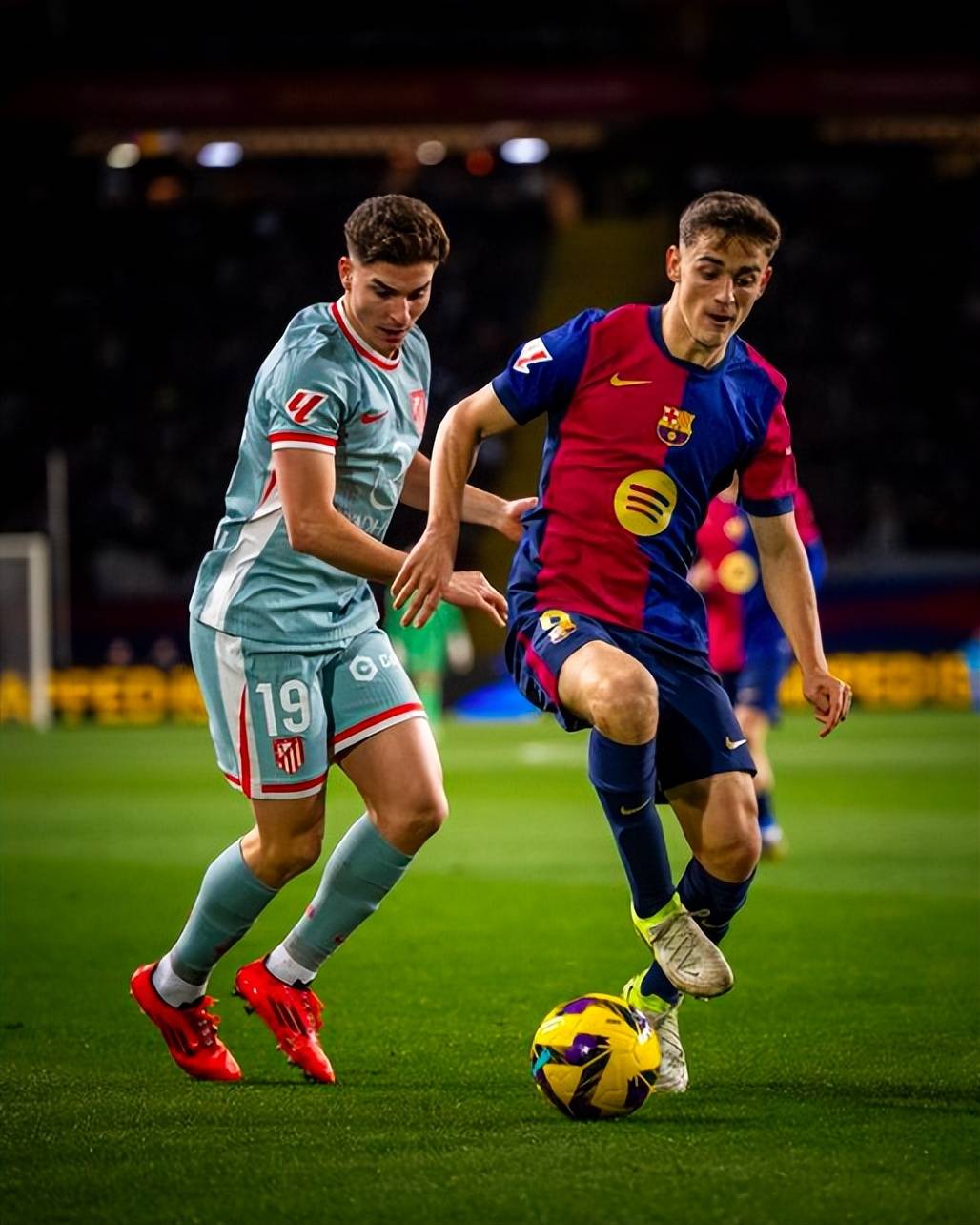 关键比赛中绝杀成功,球队获全胜 关键比赛中绝杀成功,球队获全胜